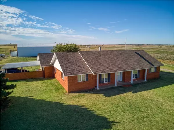 17320 E 1250 RD, Erick, OK 73645