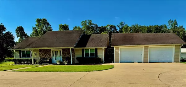 6750 E State Highway 3 HWY, Idabel, OK 74745