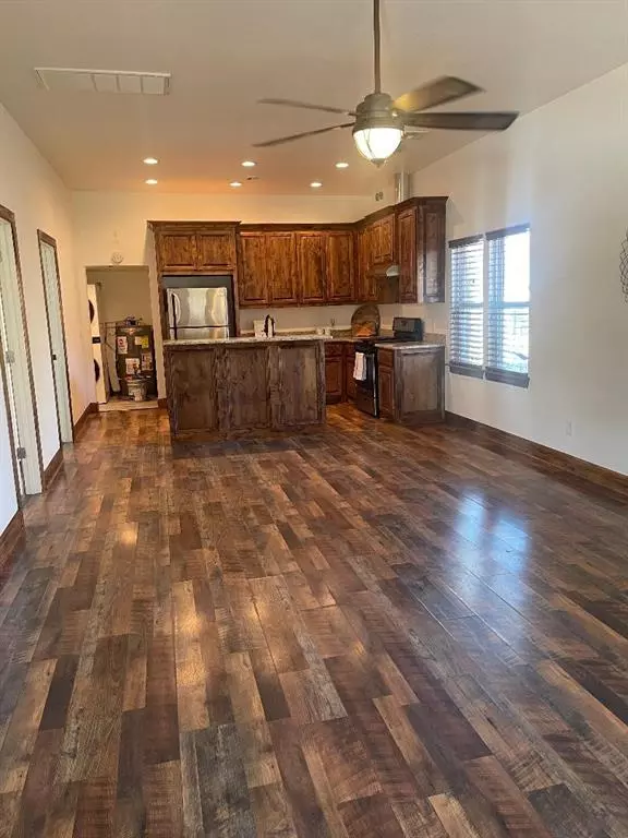 Luther, OK 73054,319 NE 3rd ST