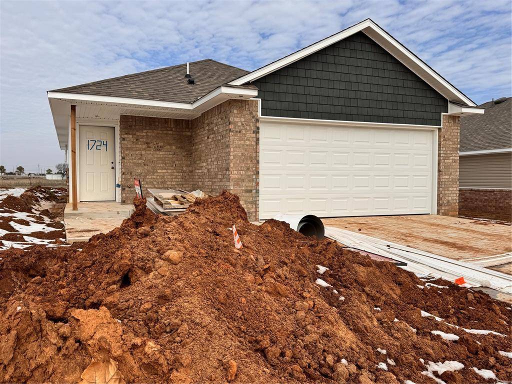 1724 E Krayler AVE, Stillwater, OK 74075