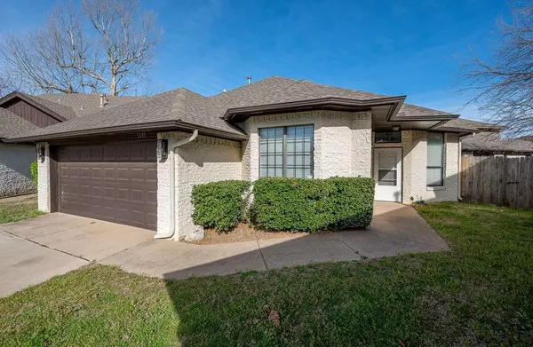 3833 Ives WAY, Norman, OK 73072
