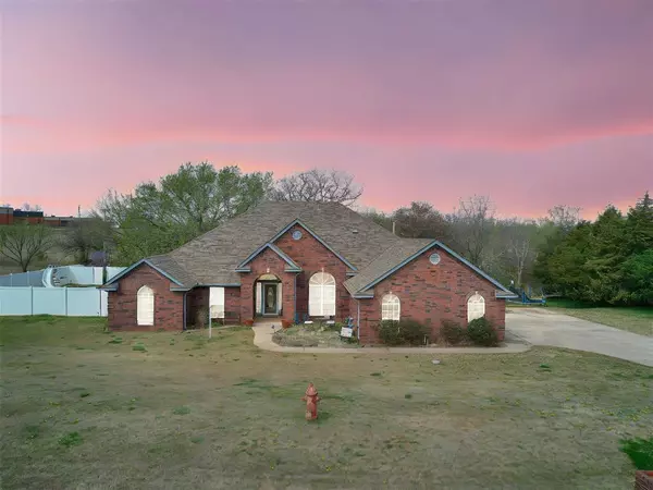 111 Key DR, Wellston, OK 74881