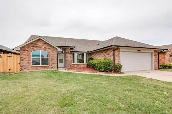 8321 Breezewood DR, Oklahoma City, OK 73135