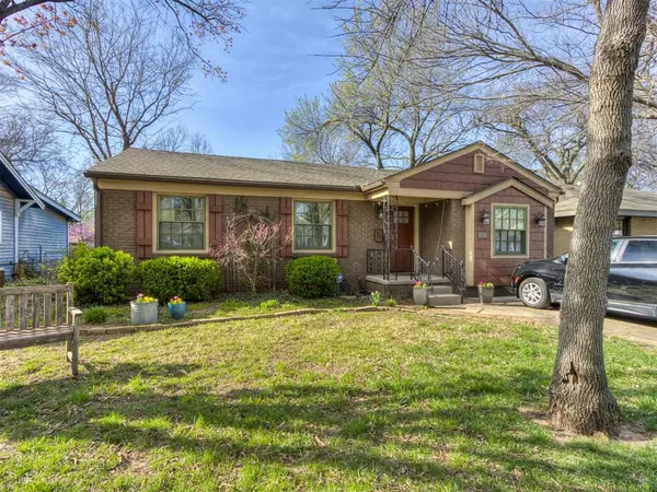 1106 W Symmes ST, Norman, OK 73069