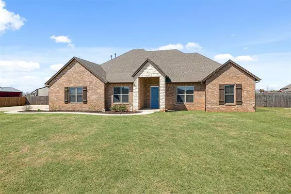 2701 Bens CIR, Yukon, OK 73099