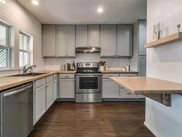 2212 NW 113th PL Oklahoma City, OK 73120