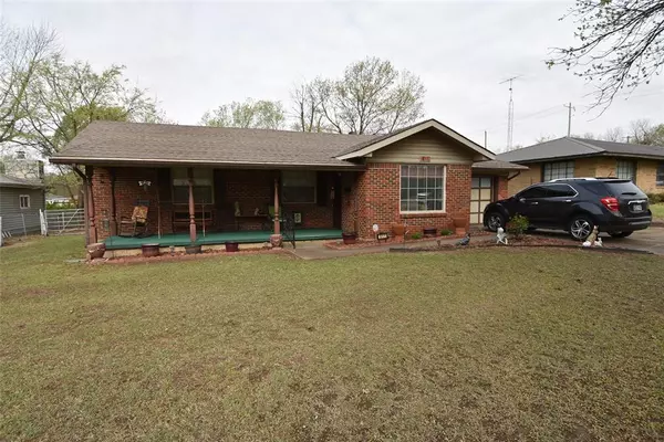 911 Mckinley ST, Seminole, OK 74868