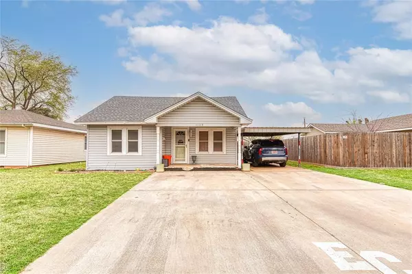 1109 W A AVE, Elk City, OK 73644