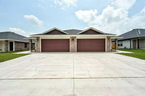 212 NW 122nd ST, Oklahoma City, OK 73114
