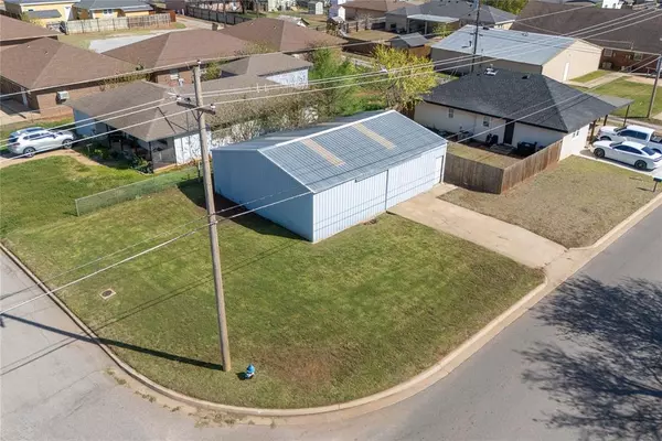 324 W Arapaho ST, Weatherford, OK 73096