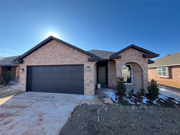 18117 Austin CT, Edmond, OK 73012