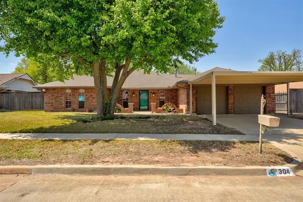 304 SW 99th ST, Oklahoma City, OK 73139