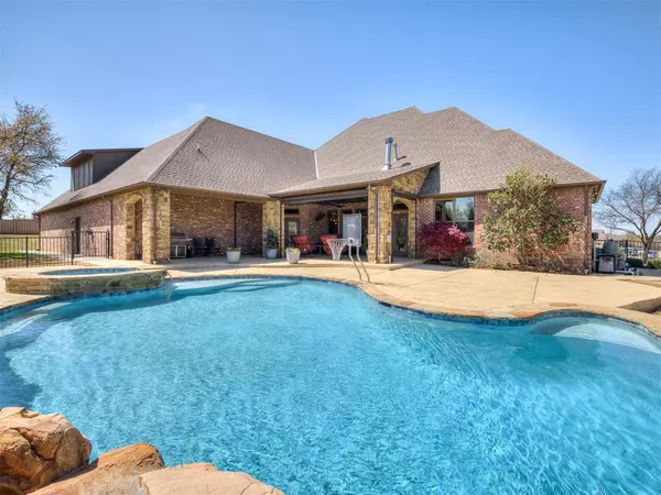 Edmond, OK 73012,3308 Hillside DR