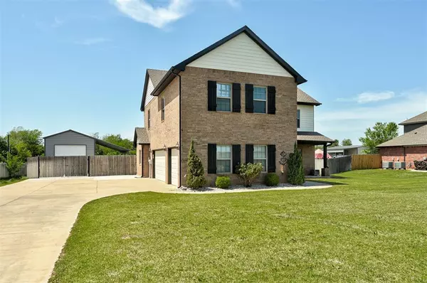 Edmond, OK 73025,10909 N Pointe DR