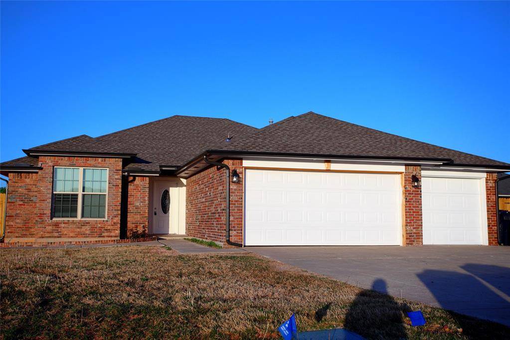 8908 Scirocco CIR, Oklahoma City, OK 73135