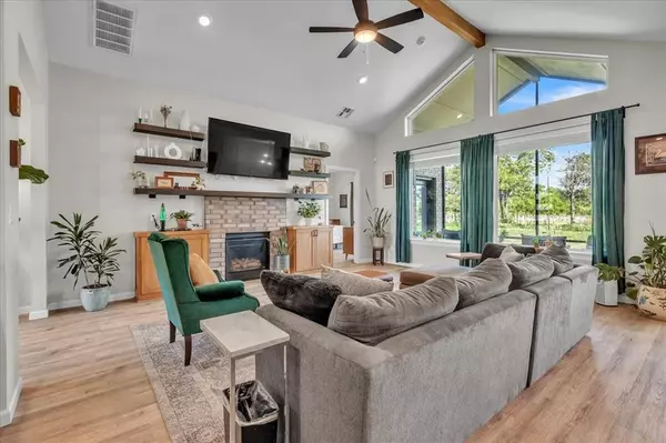 7301 NW 159th TER, Edmond, OK 73013