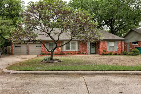 2225 Dawn Marie DR, Oklahoma City, OK 73112