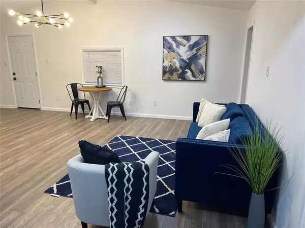 529 NW 92nd ST, Oklahoma City, OK 73114