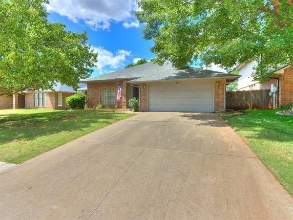 1717 Park View PL, Edmond, OK 73003