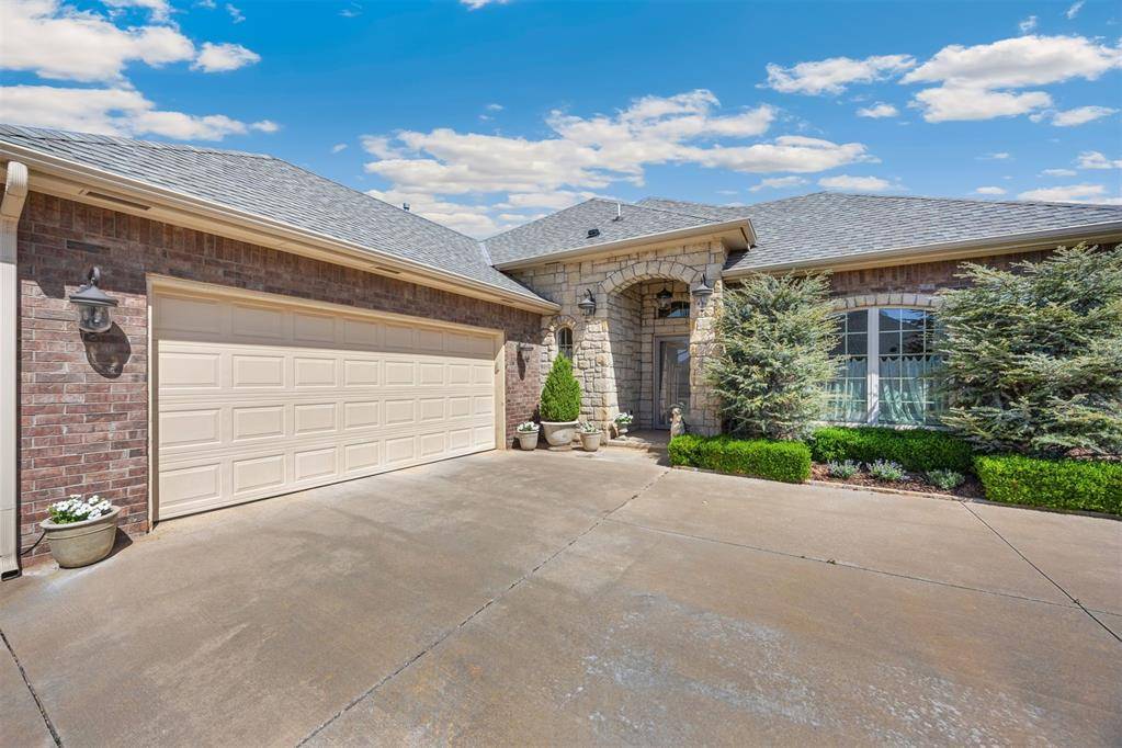 Oklahoma City, OK 73120,2205 Norrington LN