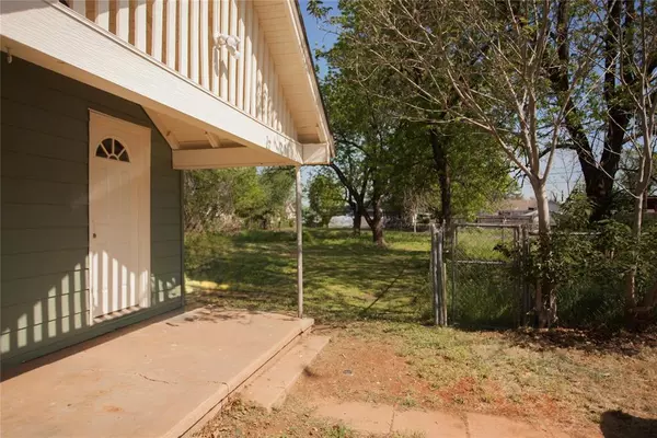 Crescent, OK 73028,Address not disclosed