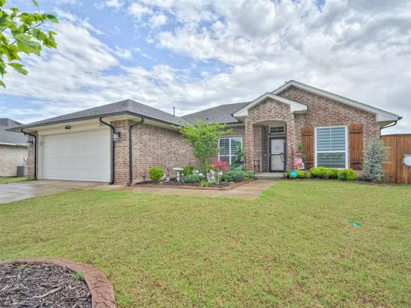 Midwest City, OK 73130,2405 Cattail CT