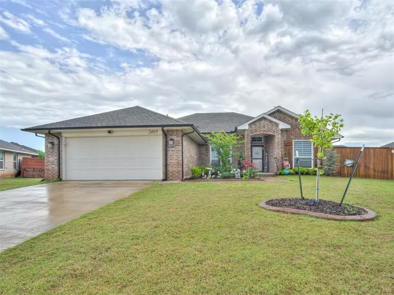 2405 Cattail CT, Midwest City, OK 73130