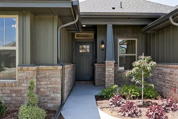 Edmond, OK 73034,6124 Frankie Lynn LN