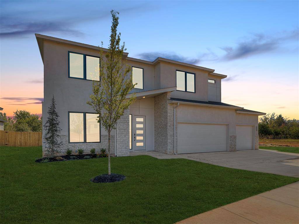 5608 NW 154th TER, Edmond, OK 73013
