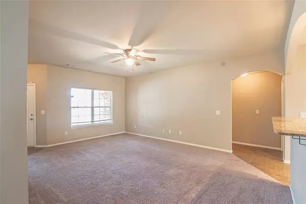 Mustang, OK 73064,602 W Shadow Ridge WAY