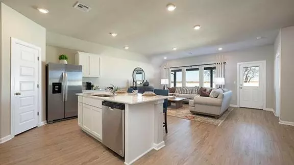 Yukon, OK 73099,10232 NW 28th ST