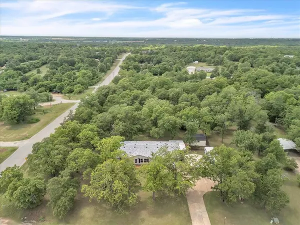 13393 Forest Fox RD, Edmond, OK 73034