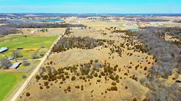 E Coplin ST, Okemah, OK 74859