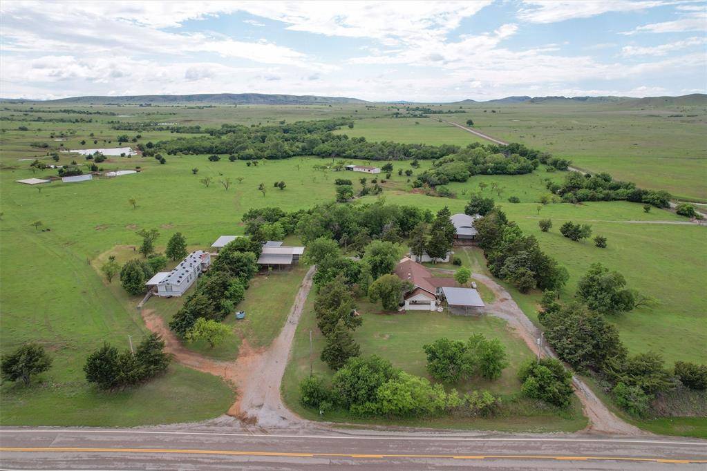 43016 State Highway 58, Carnegie, OK 73015