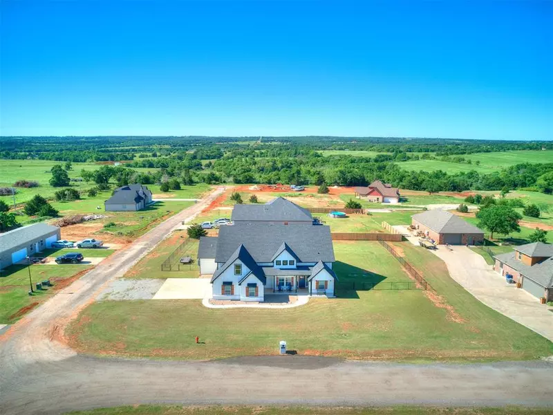 8375 Moose RDG, Guthrie, OK 73044