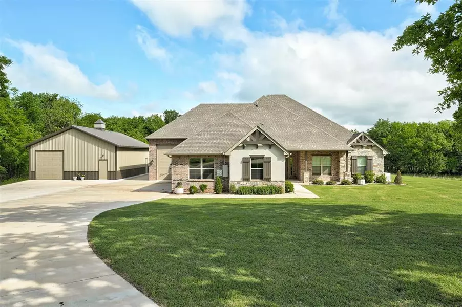 12535 Memory LN, Edmond, OK 73025