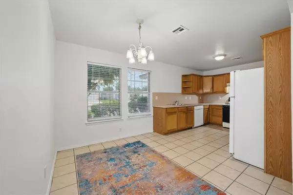 Oklahoma City, OK 73114,236 NW 91 ST