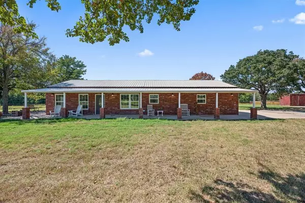 20302 Kings RD, Shawnee, OK 74801