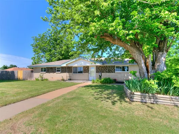 Moore, OK 73160,1401 S Broadway AVE