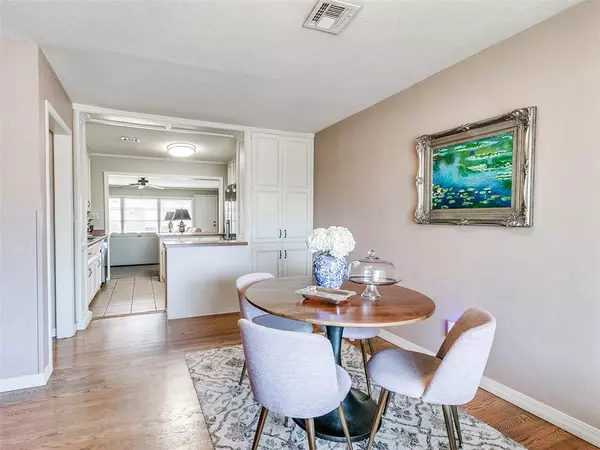 The Village, OK 73120,2100 Hasley DR