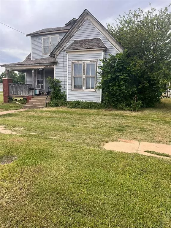 Geary, OK 73040,317 S Blaine AVE