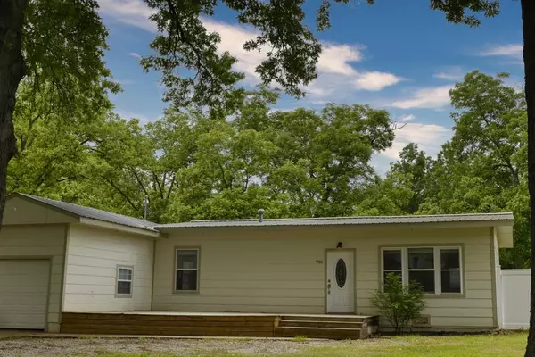 Stillwater, OK 74074,916 S Orchard ST