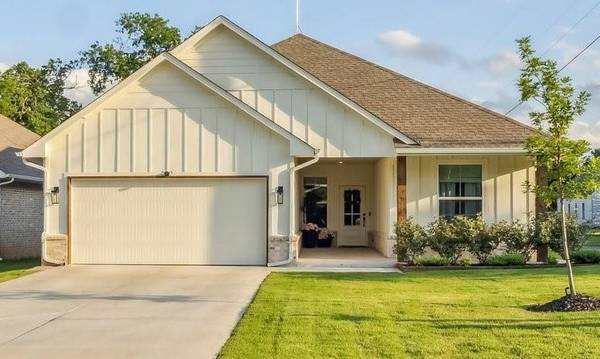 124 W 5th ST, Arcadia, OK 73007