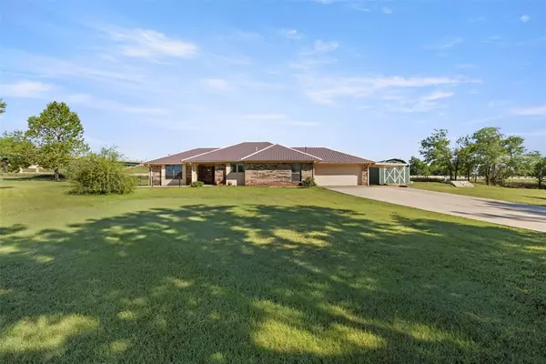 Chickasha, OK 73018,820 W Almar DR