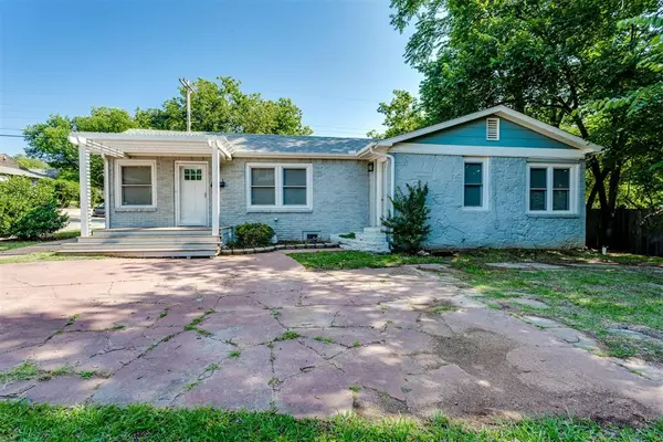 Oklahoma City, OK 73103,2608 N Dewey AVE