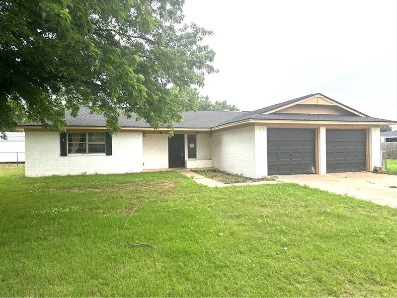 854 County Road 1315 RD, Chickasha, OK 73018