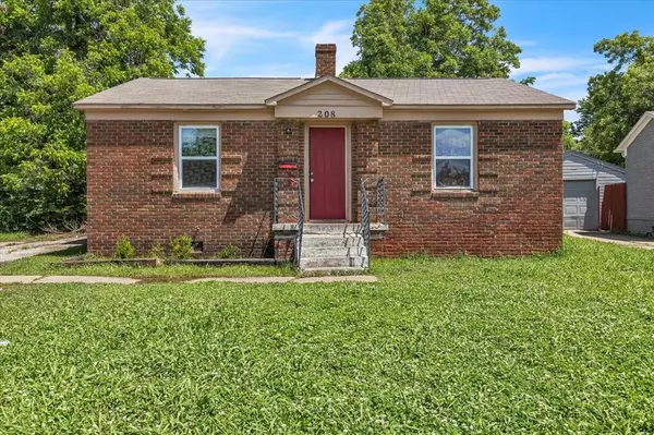 Midwest City, OK 73110,208 E Lockheed DR