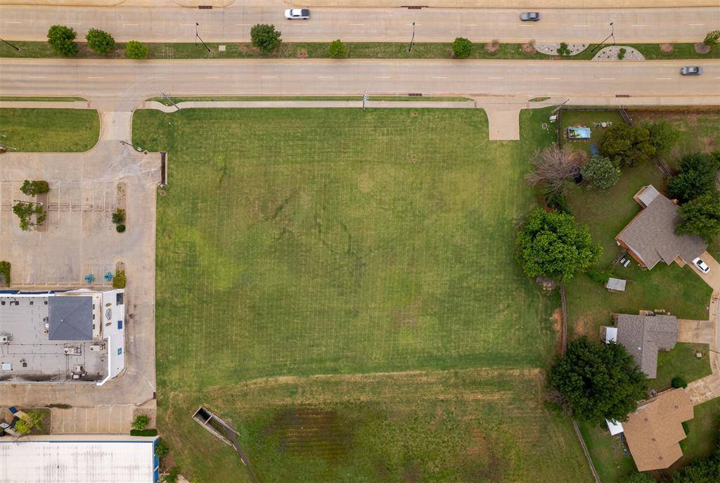1500 N Kelly AVE, Edmond, OK 73003