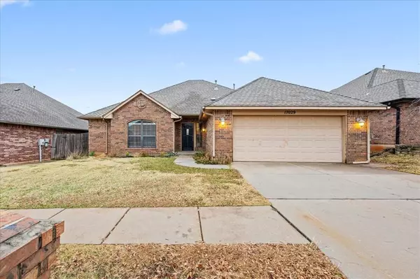 17029 Woodvine DR, Edmond, OK 73012