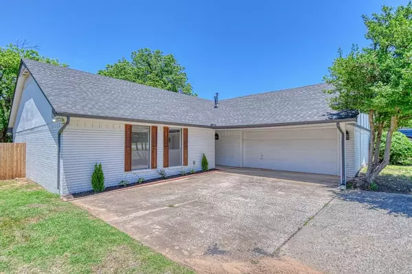 Norman, OK 73072,2804 Meadow AVE